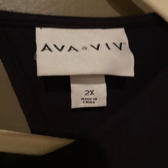 Ava & Viv Black Plus Size Top Shirt Size 2X - Picture 3 of 6